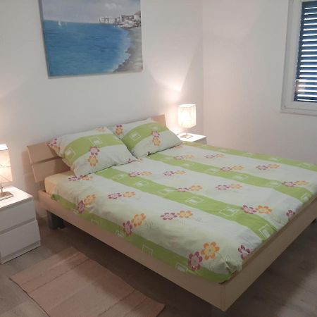 Apartman Maslina Писак Екстер'єр фото