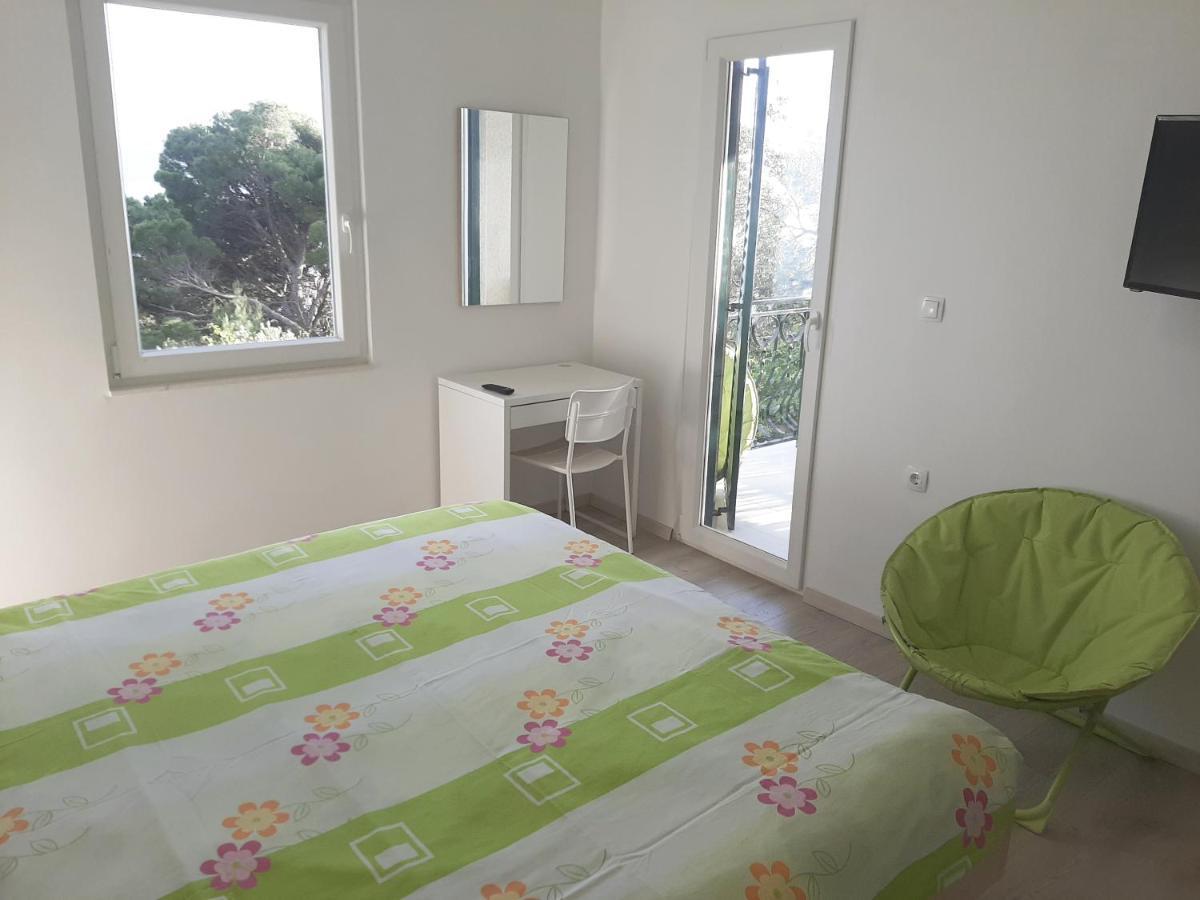 Apartman Maslina Писак Екстер'єр фото