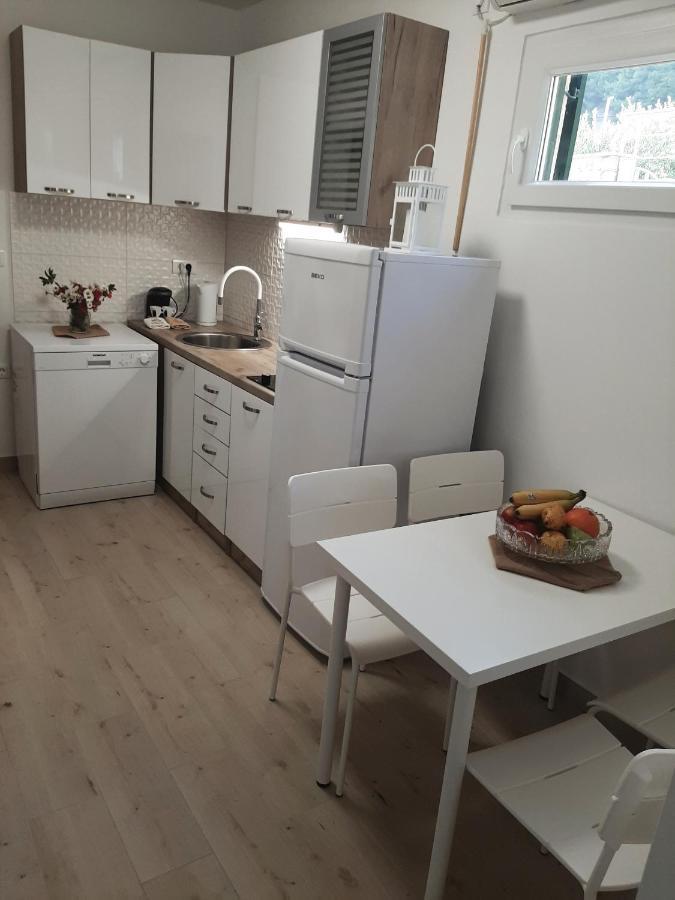 Apartman Maslina Писак Екстер'єр фото