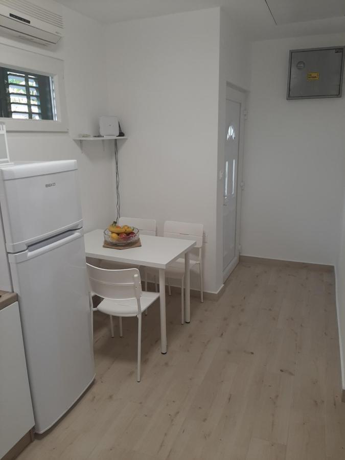 Apartman Maslina Писак Екстер'єр фото